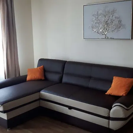 Apartment 27th Street 2